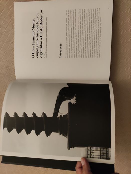 Livro "Sangue e água - percursos no bom Jesus" Manuel Correia