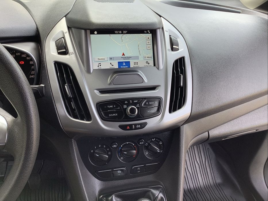 Transit CONNECT Longa L2  Ano 2018 Impecavel