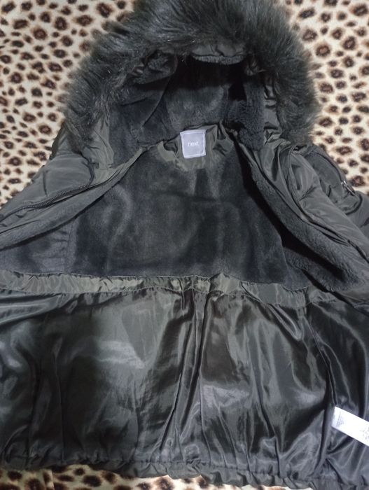 Зимова куртка від Next, 128 розмір