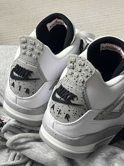 Jordan 4 Retro White Cement r.44