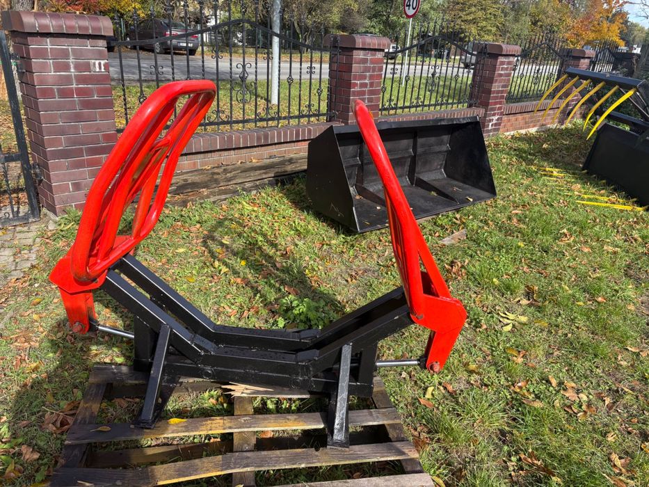 Ciągnik New Holland TD 95D/ladowacz/tur