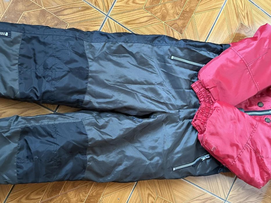 Dres narciarski Northern Comfort 8 lat nowy