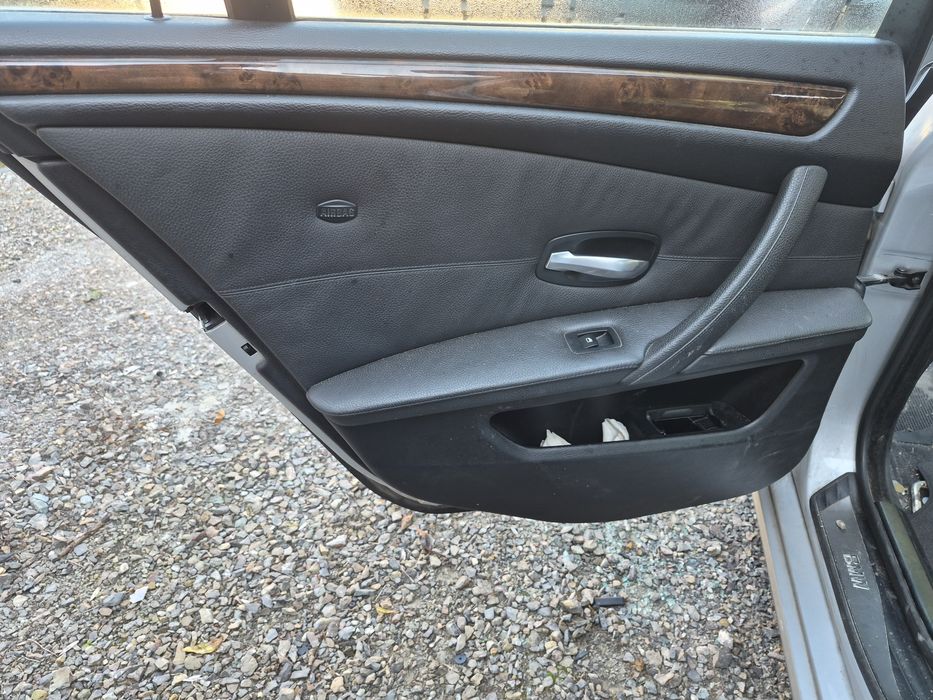 Boczki tapicerka drzwi bmw e60 e61 lift polift LCI