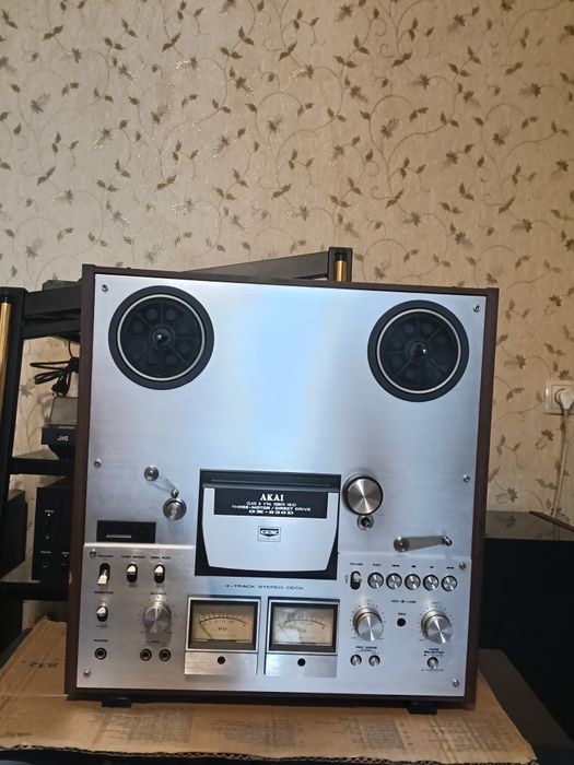 Катушечный магнитофон AKAI GX 630D