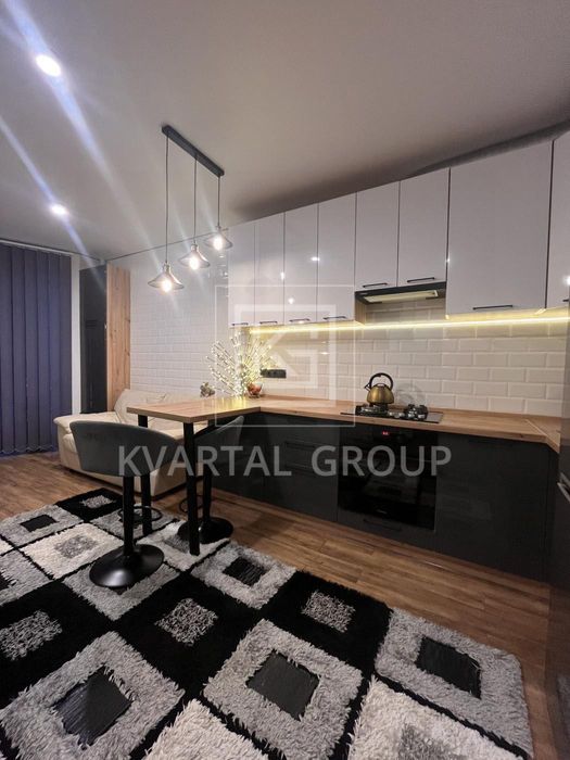 Стильний ремонт! Дві кімнати! Газ! Підземний паркінг! Ірпінь!