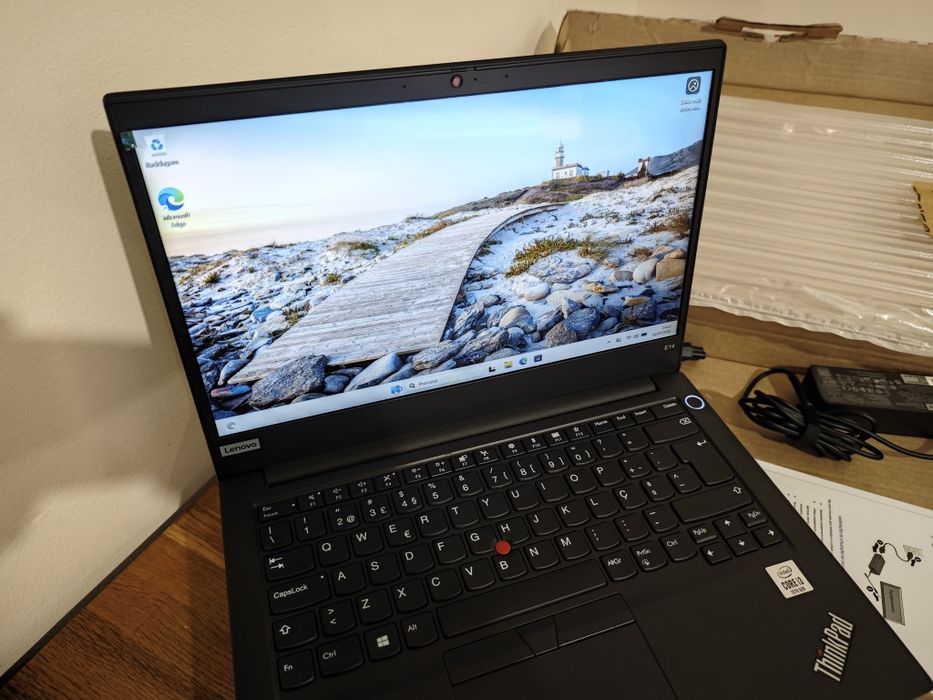 Portátil Lenovo ThinkPad, Novo com garantia