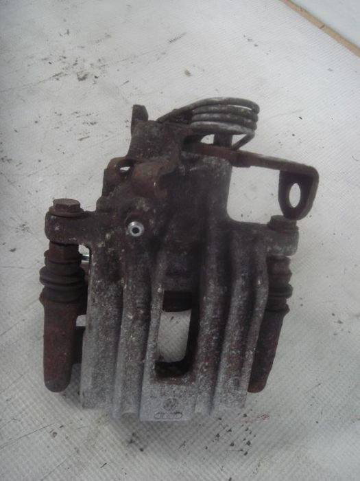 Pinça travão / maxila de travão trás esquerda AUDI A4 (8EC, B7)