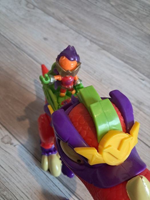 Super Zings SuperDino V-Rex Dinozaur Zings