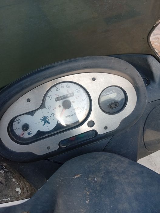 Vendo Peugeot elyseo