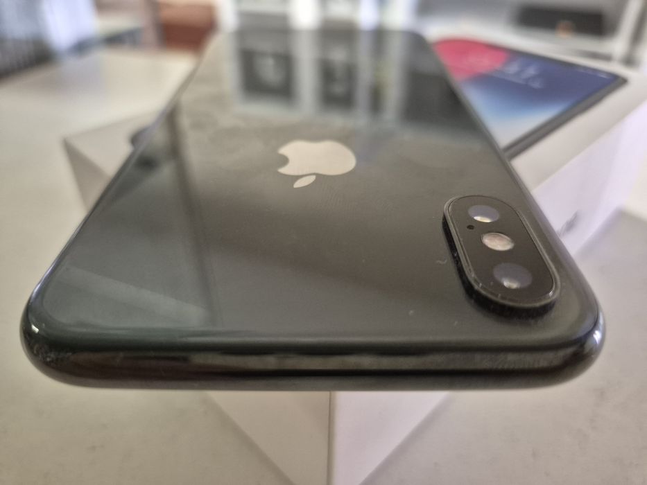iPhone X 64GB ładny 100% sprawny Gwarancja od firmy