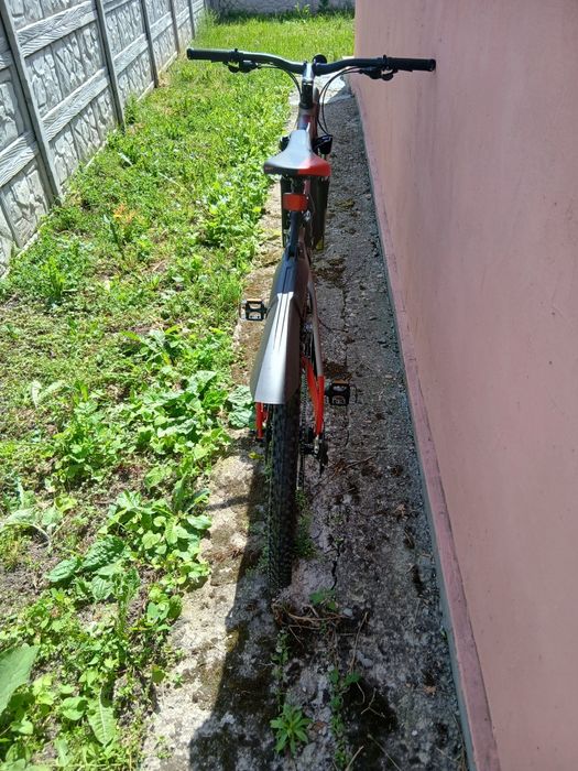 Продам  велосипед. Двенадцать  тысяч