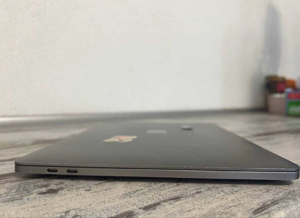 мак бук про 2019