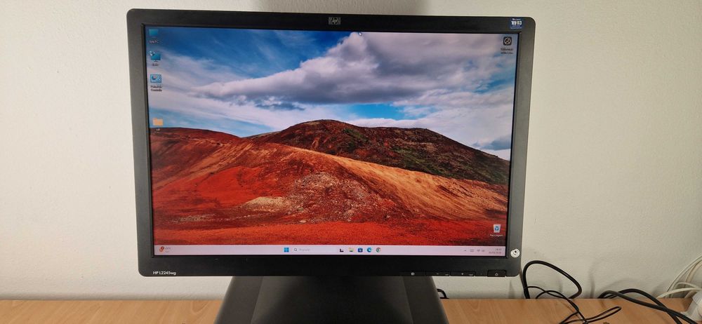 PC completo HP i5 9ºgeração SSd 256Gb ecrã 22" teclado rato
