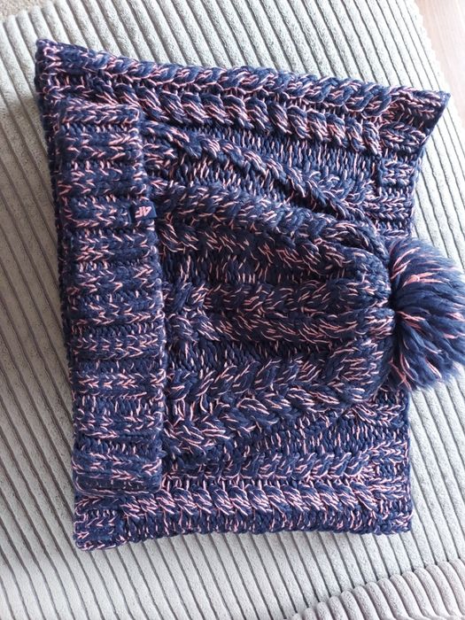 Komplet czapka komin 4f