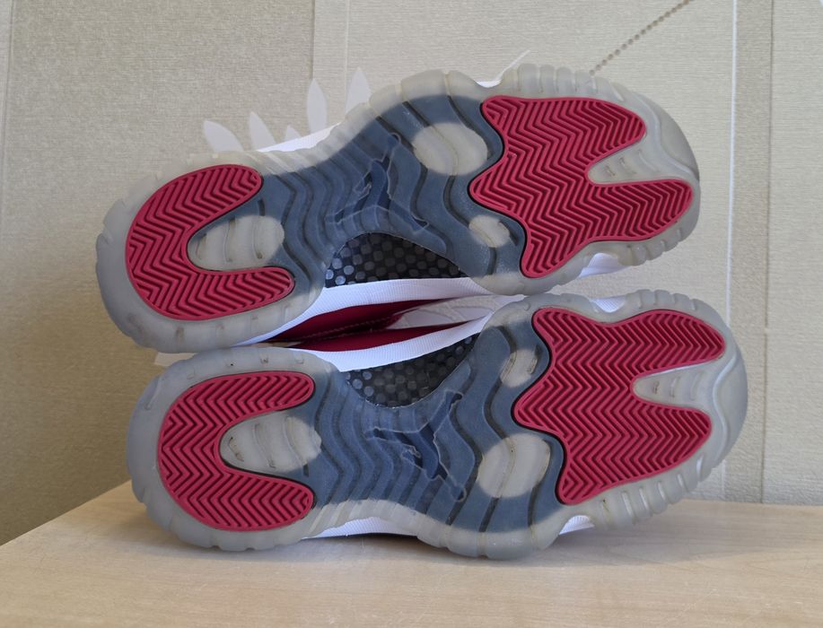Чоловічі кросівки Air Jordan 11 Retro оригінал р.41