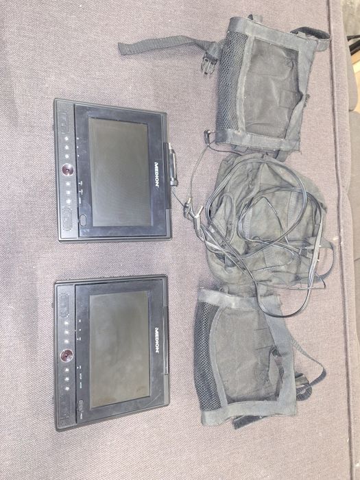 Monitorki Medion MD82287 przenośne do samochodu