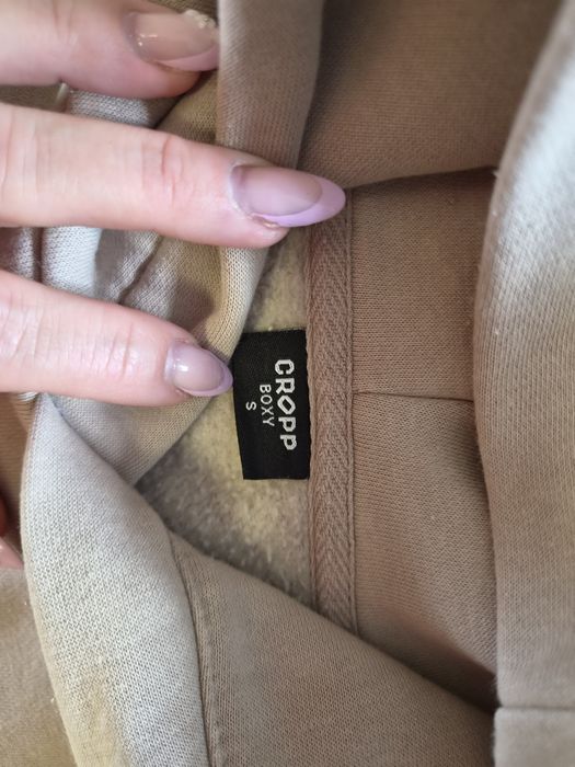 Beżowa bluza z kapturem cropp r. S