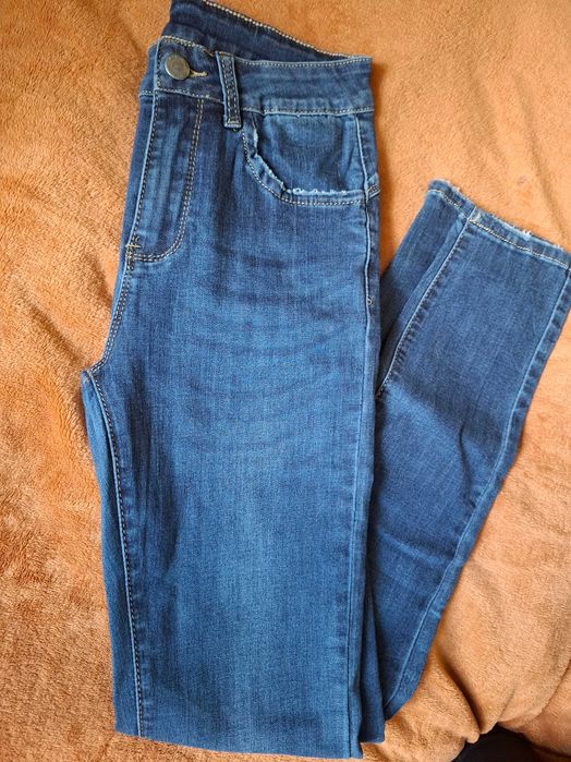 Jeansy damskie Skinny