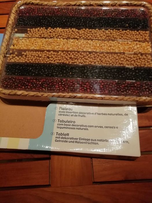 Tabuleiro acrílico com base decorativa