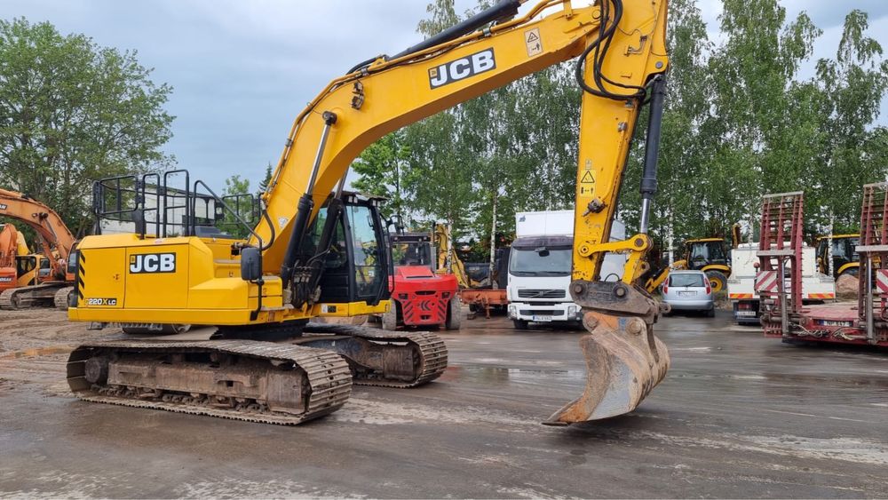 Продам экскаватор JCB 220 X LC , 2019 г.в