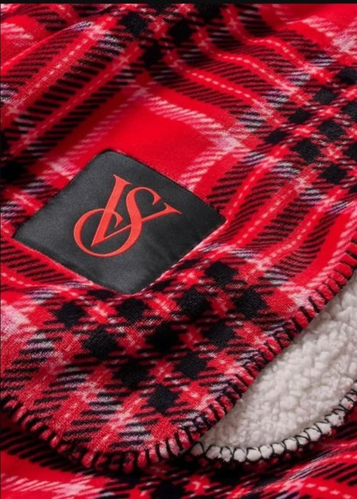 Плед Вікторія Сікрет ковдра Cozy-plush Blanket Victoria's Secret