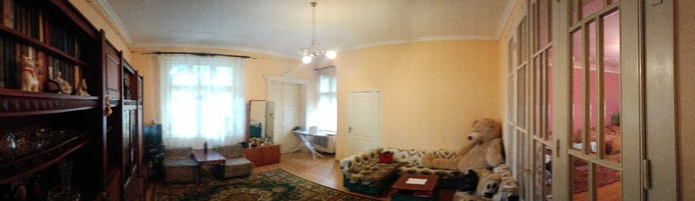 БЕЗПОСЕРЕДНЬО ЦЕНТР МІСТА! ІСТОРИЧНА будівля! 3 кім, 113 кв.м., жила