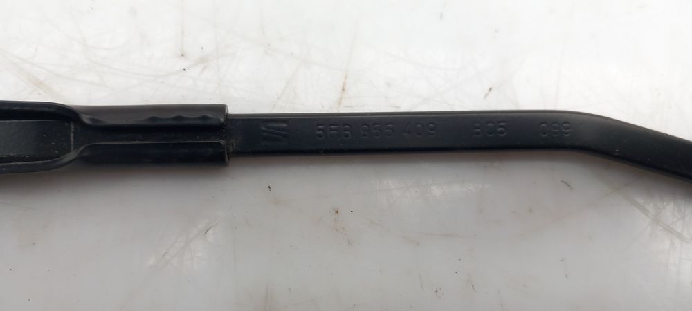 Haste / braço de escova limpa vidros frente esquerda SEAT Leon Sportst