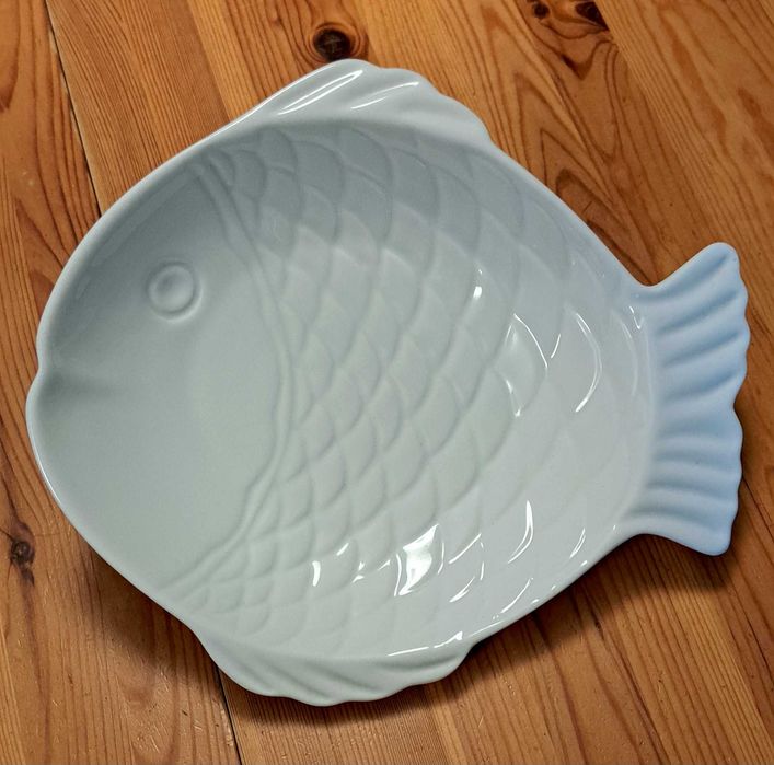 Porcelanowe półmiski w kształcie ryby