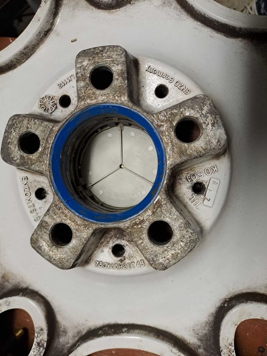 Alufelgi ENZO 5x112 16 7.5Jx16 H2 ET43 Mercedes W210 W164 W140 W220