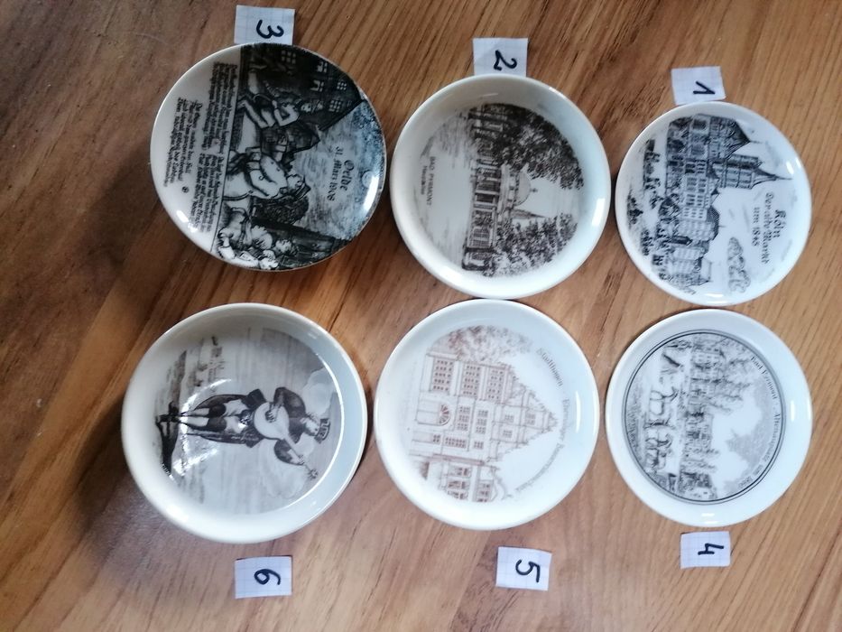 Sprzedam podstawki ceramiczne.