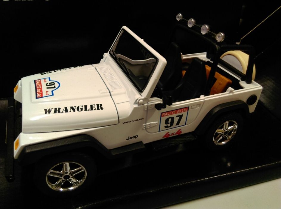 Jeep Wrangler Solido model w skala 1:18