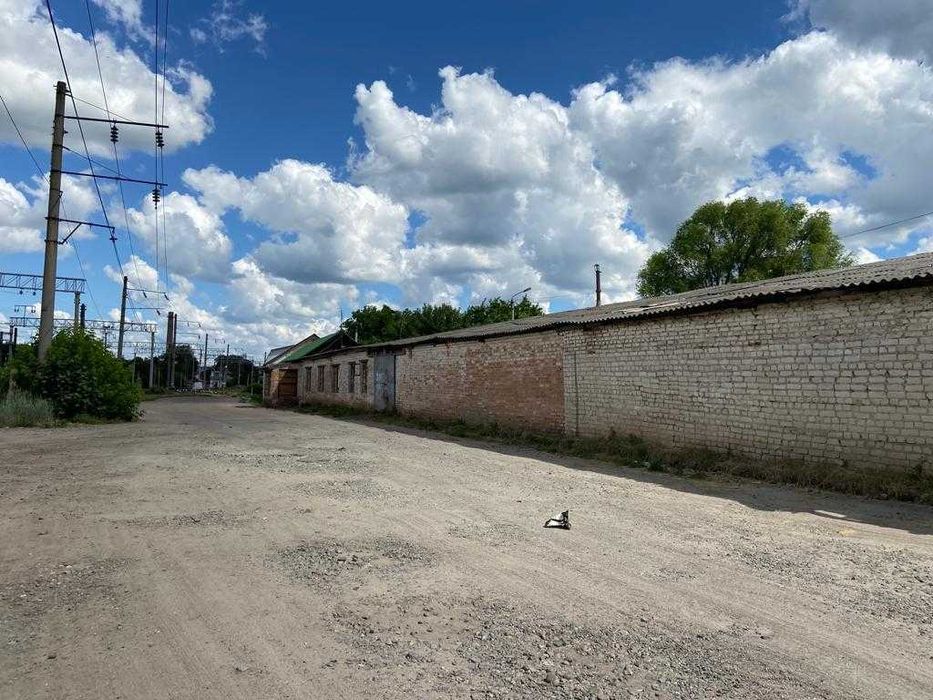 Комплекс  будівель 6644 м  в Фастові (залізниця, гарна локація)