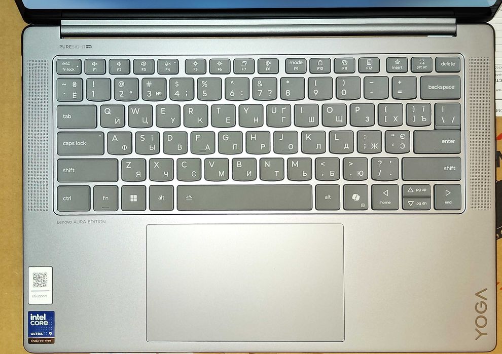 Уцінка ноутбук Yoga Pro 7 14IAH10 14.5" 3К 120Hz/U9 285H/32/1024/W11P