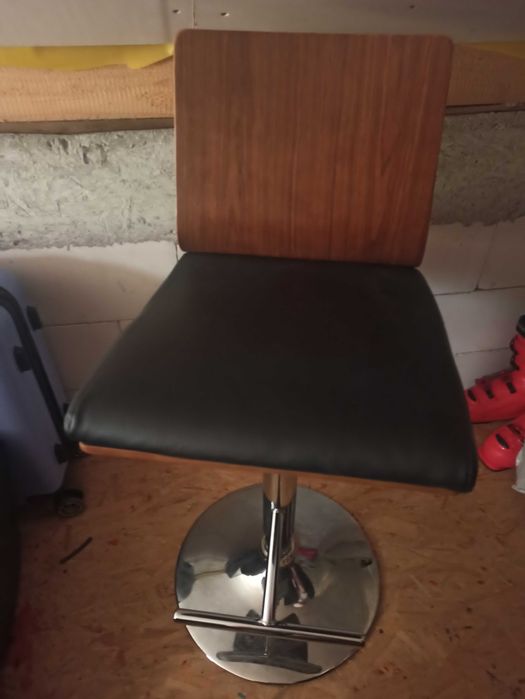 hoker do kuchni wysoki stołek