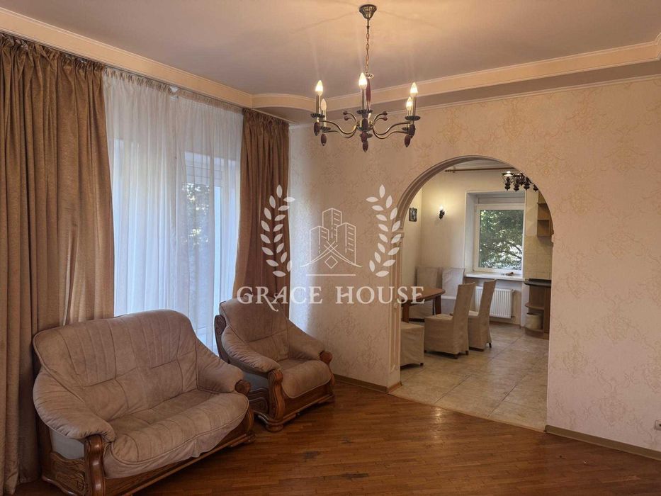 Продажа дома 300м. кв. с выходом на Днепр Конча-Заспа Козин дамба