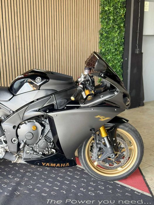 Yamaha R1 RN22 2010