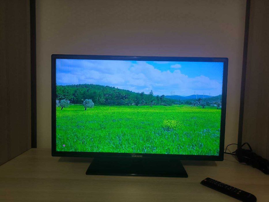 Telewizor Samsung 32 ue32eh4000