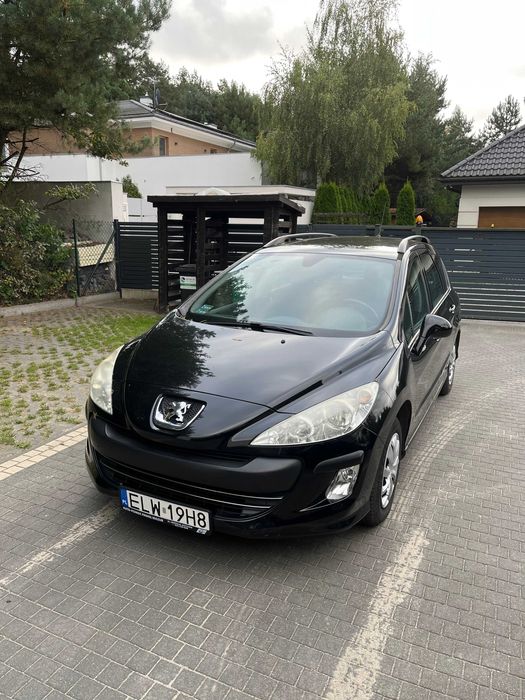Peugeot 308 bezwypadkowy.