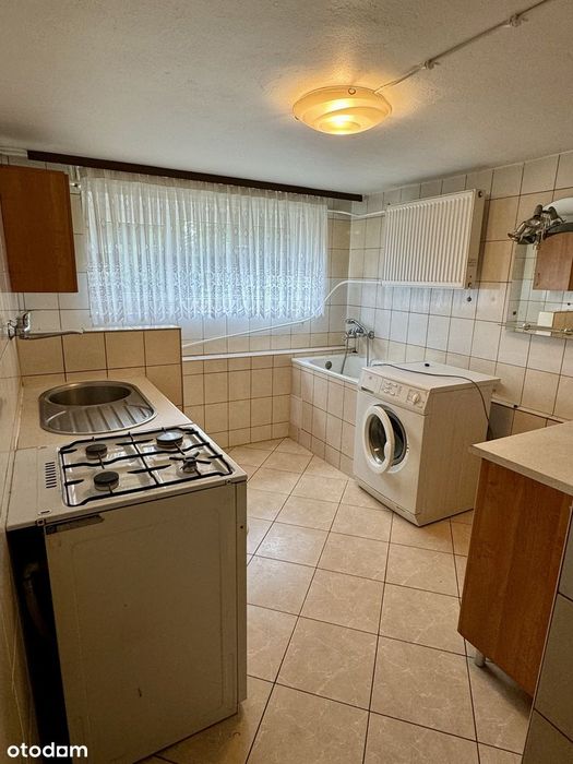 Duży i przytulny dom z ogrodem i garażem
