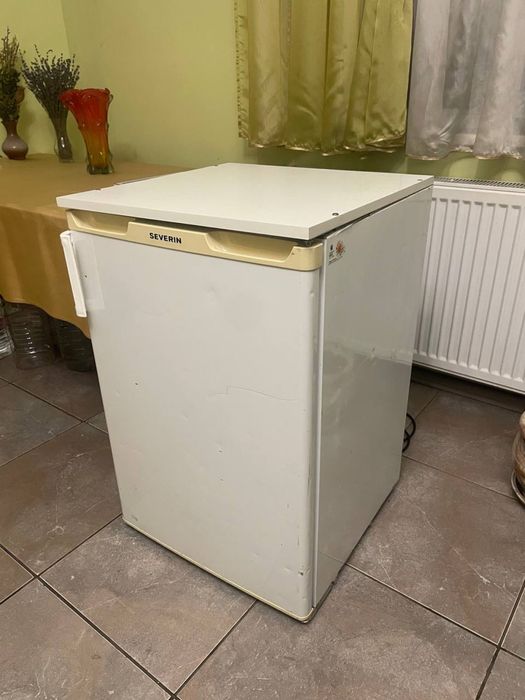 Холодильник Severin