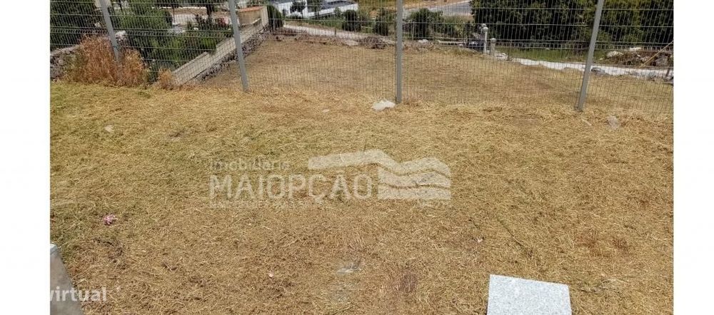 Terreno para construção na Quinta do Pinheiro