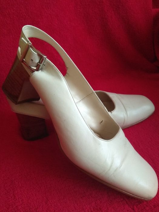 Buty damskie rozmiar 38 Tube Collection