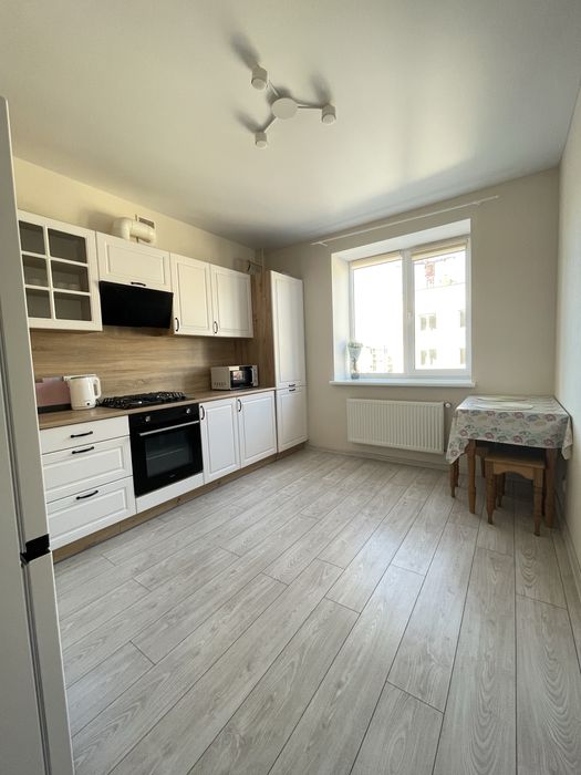 Продам 1-к  квартиру в ЖК Кемпінг Сіті