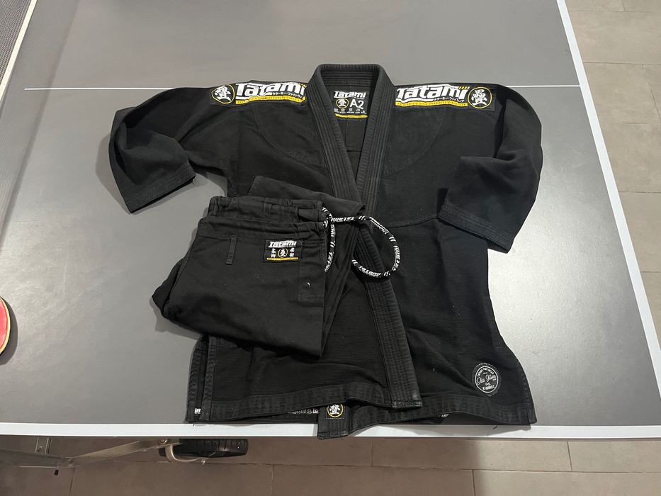 Fato de Jiu-Jítsu da marca Tatami - Tamanho A2