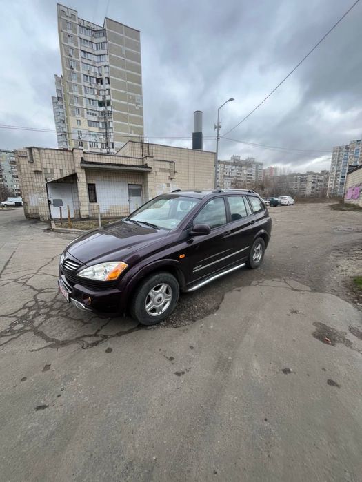 Автівка свіже пригнана! По техніці питань нема, двигун робить рівненько, не димить, коробка плавно переключає,зовні та в салоні виглядає дуже добре, ходова збита, їде дуже гарно та комфортно, все працюе! Для зсу знижка!