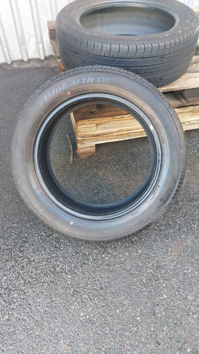 Шини б/в 225 55 R18 Yokohama BlueEath e70