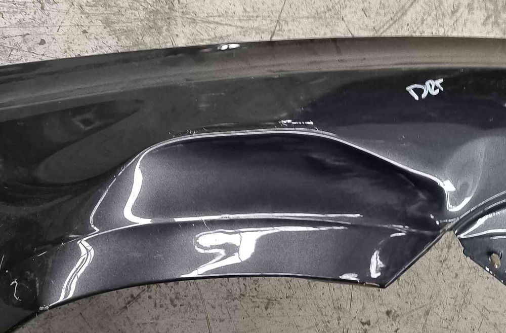 Guarda-lamas Direito TESLA MODEL 3 (5YJ3) ano 2024