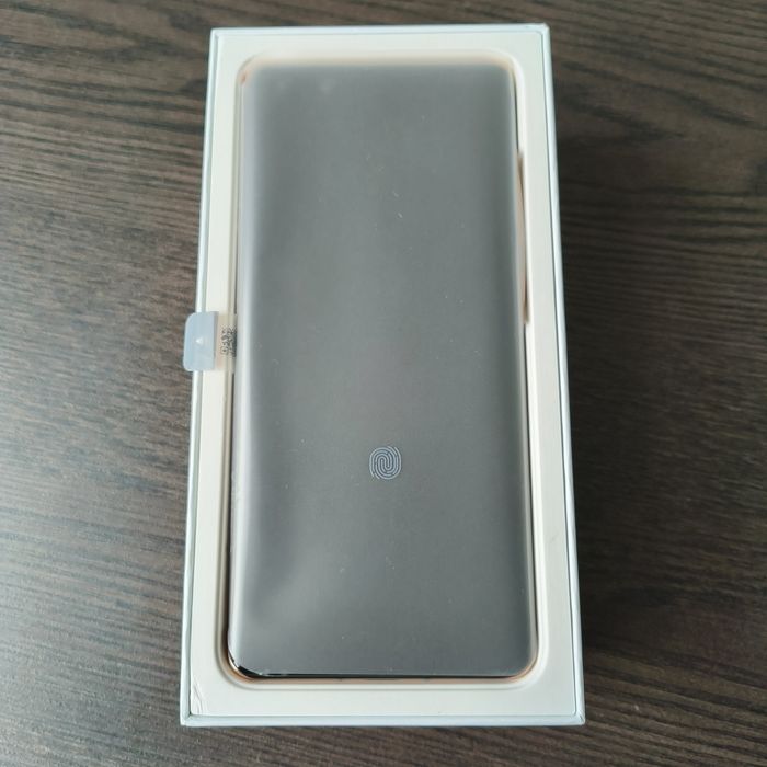 Huawei P40 Pro - 250GB Dual Sim, completo
