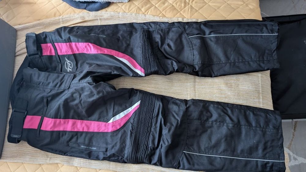 Calças de senhora para mota