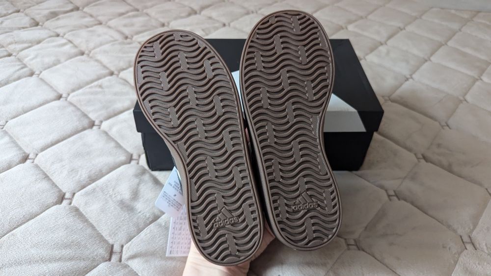 Кросівки дитячі Adidas оригінал, р.31, стелька 19,5 см